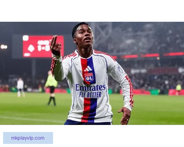 四场四球一助攻表现抢眼恩德里克当选里昂一月最佳球员得票率五八百分比